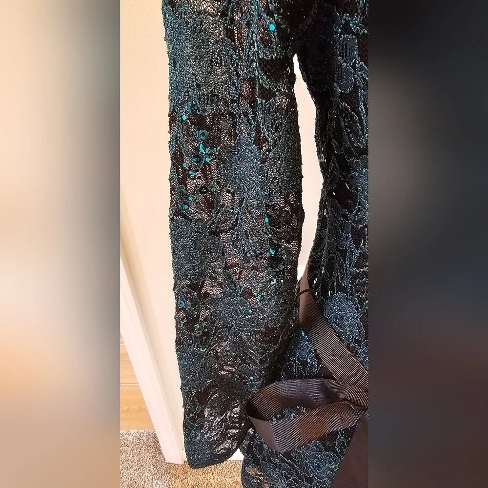 Onyx Nite Teal Lace Sequin Top with Satin Belt - Size M